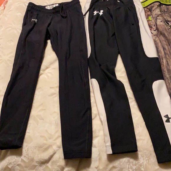 Boys Nike and under armor compression pants medium - Picture 2 of 5